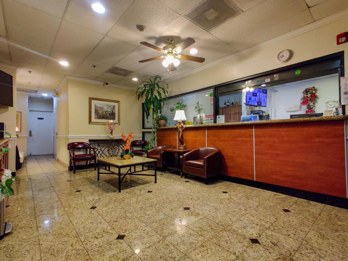 Athens Hotel & Suites Houston Exterior foto